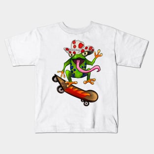 Frog 5 pack Kawaii Froggy Skateboarding Cute Frog in Texas red cowboy hat Funny toad toads amphibian tadpole Green Red eyed tree frogs rain forest Lizard dragon zoology gift frog Kids T-Shirt